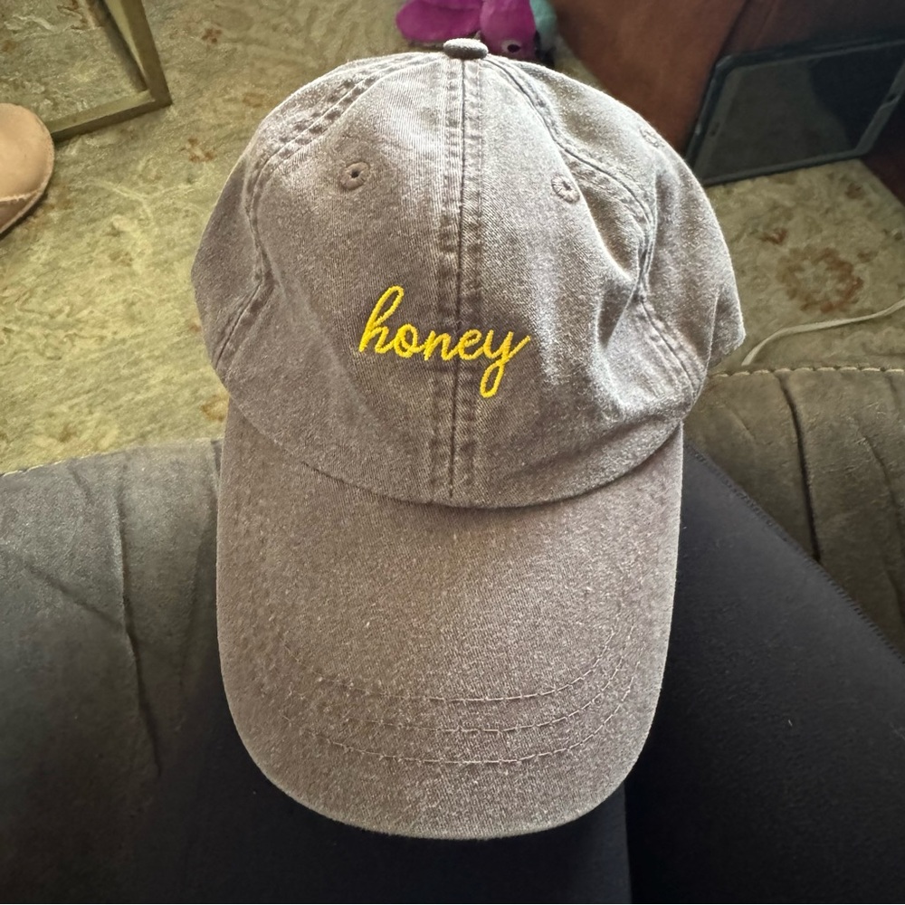 Charlie Southern ‘honey’ ball cap